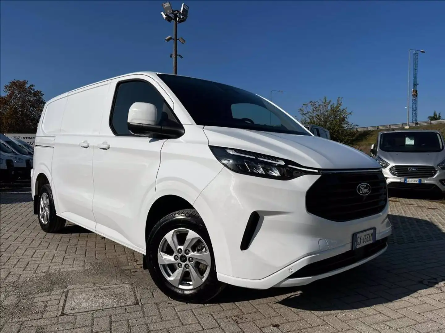 Ford Transit Custom V710 280 2.0 ecoblue 136cv Titanium L1H1 Weiß - 1