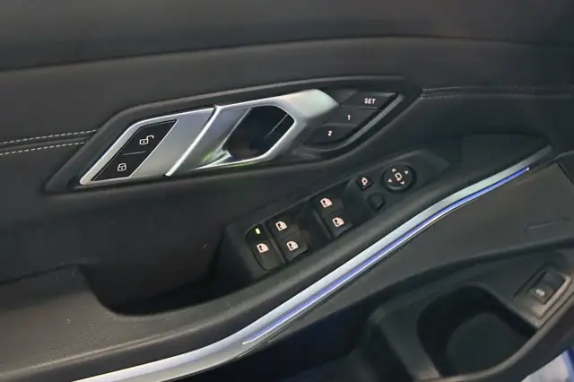 BMW M3 M 3 Competition Head-up/360° Kam/Harman Kardon Ansicht 14