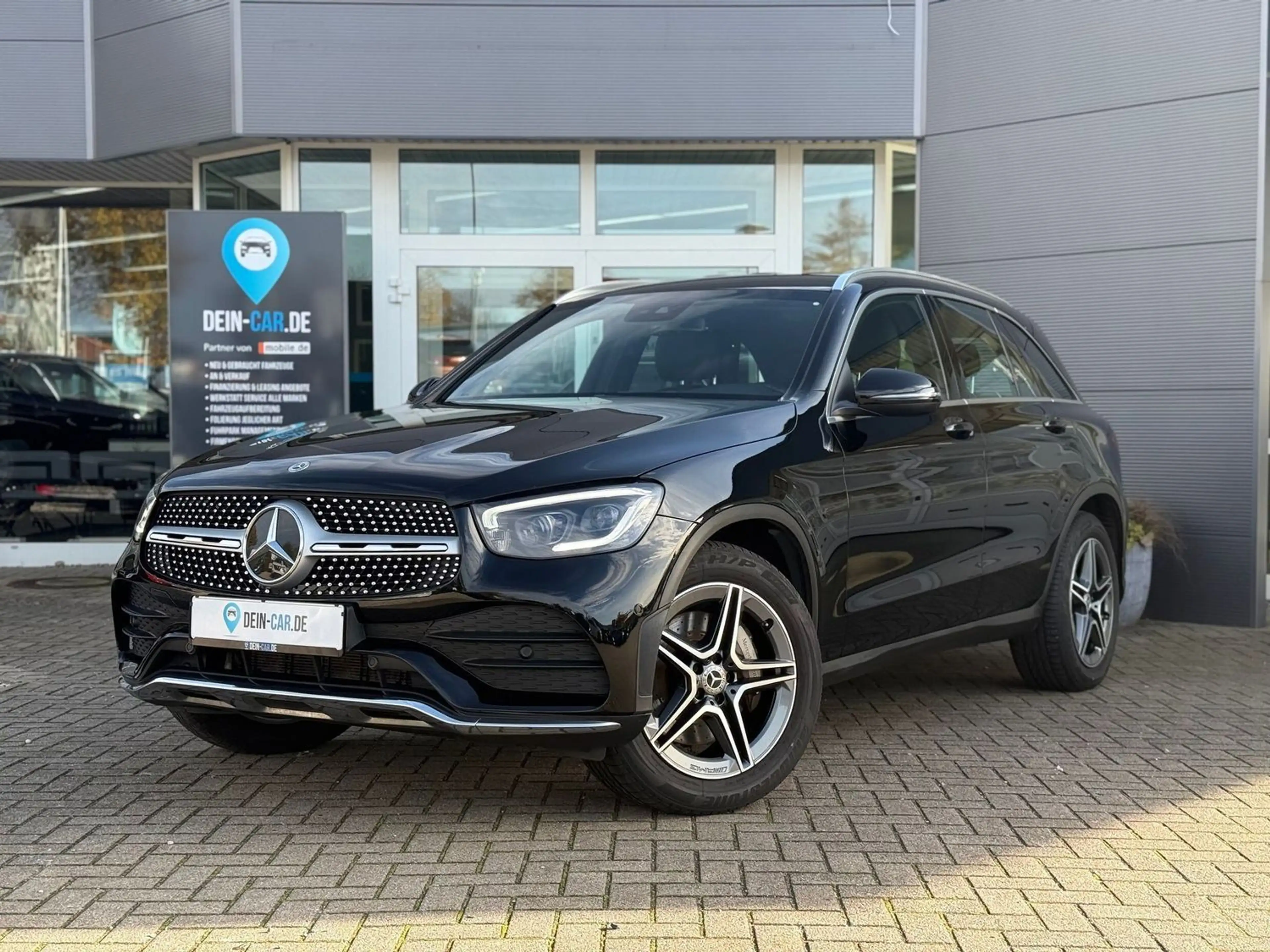 Mercedes-Benz GLC 200 AMG Line ACC LED AHK PDC SHZ el.Heck Kam. — photo 2