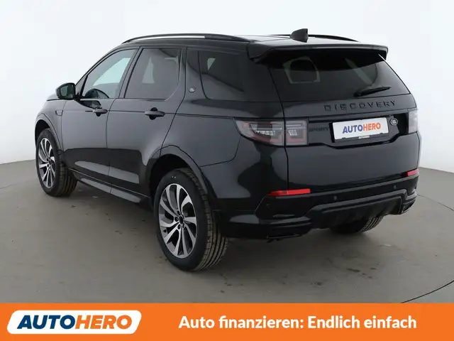 Land Rover Discovery Sport view 4