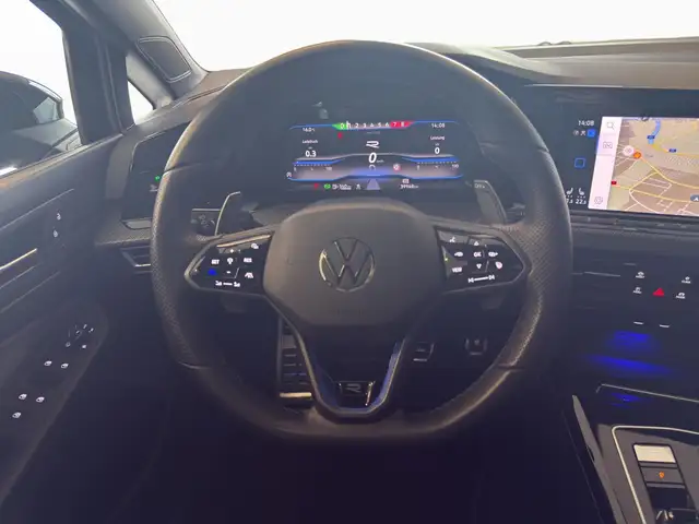 Volkswagen Golf view 10