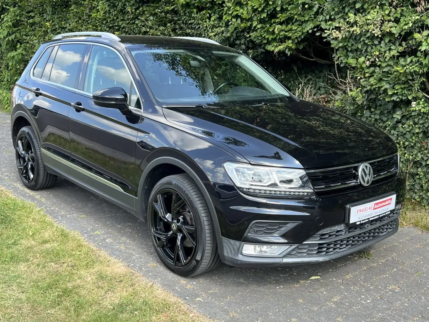 Volkswagen Tiguan Highline * gepflegter Zustand * Schwarz - 2