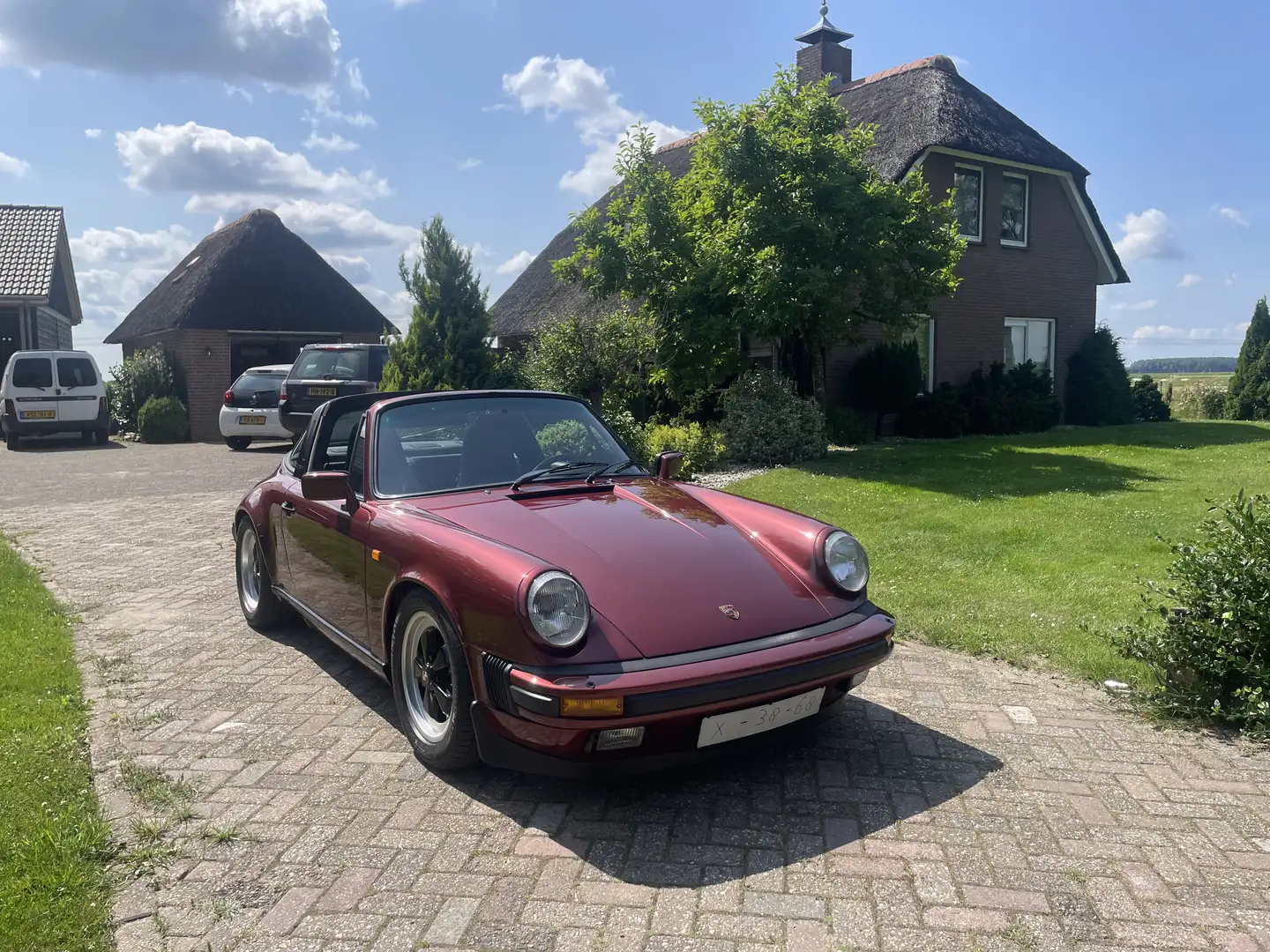 Porsche 911 porsche 911 targa 3.2 G model - 1