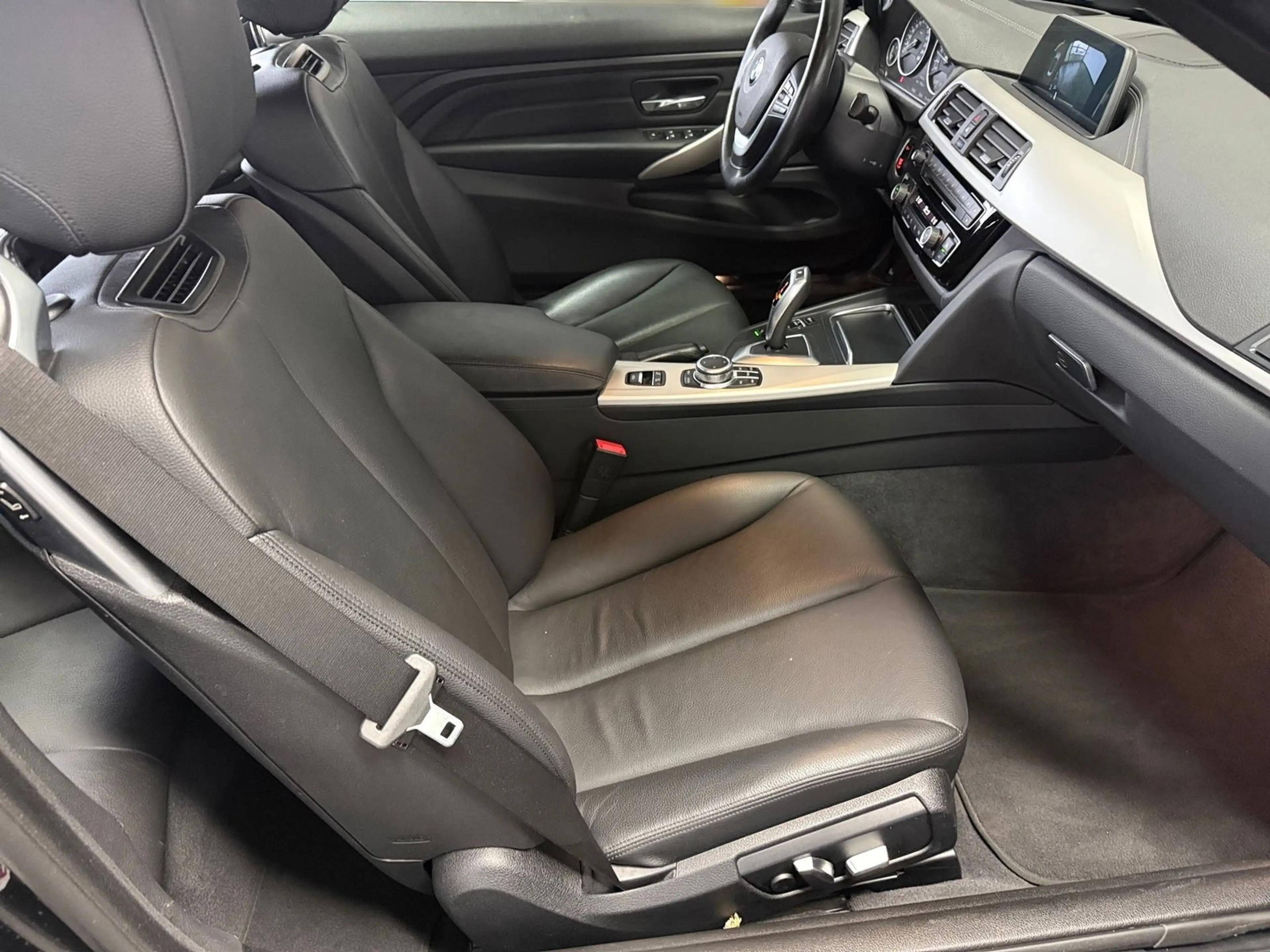 BMW 420 iCabrio*LED*Navi*Leder*ACC*AHK*HUD*Kamera*H&K — photo 17