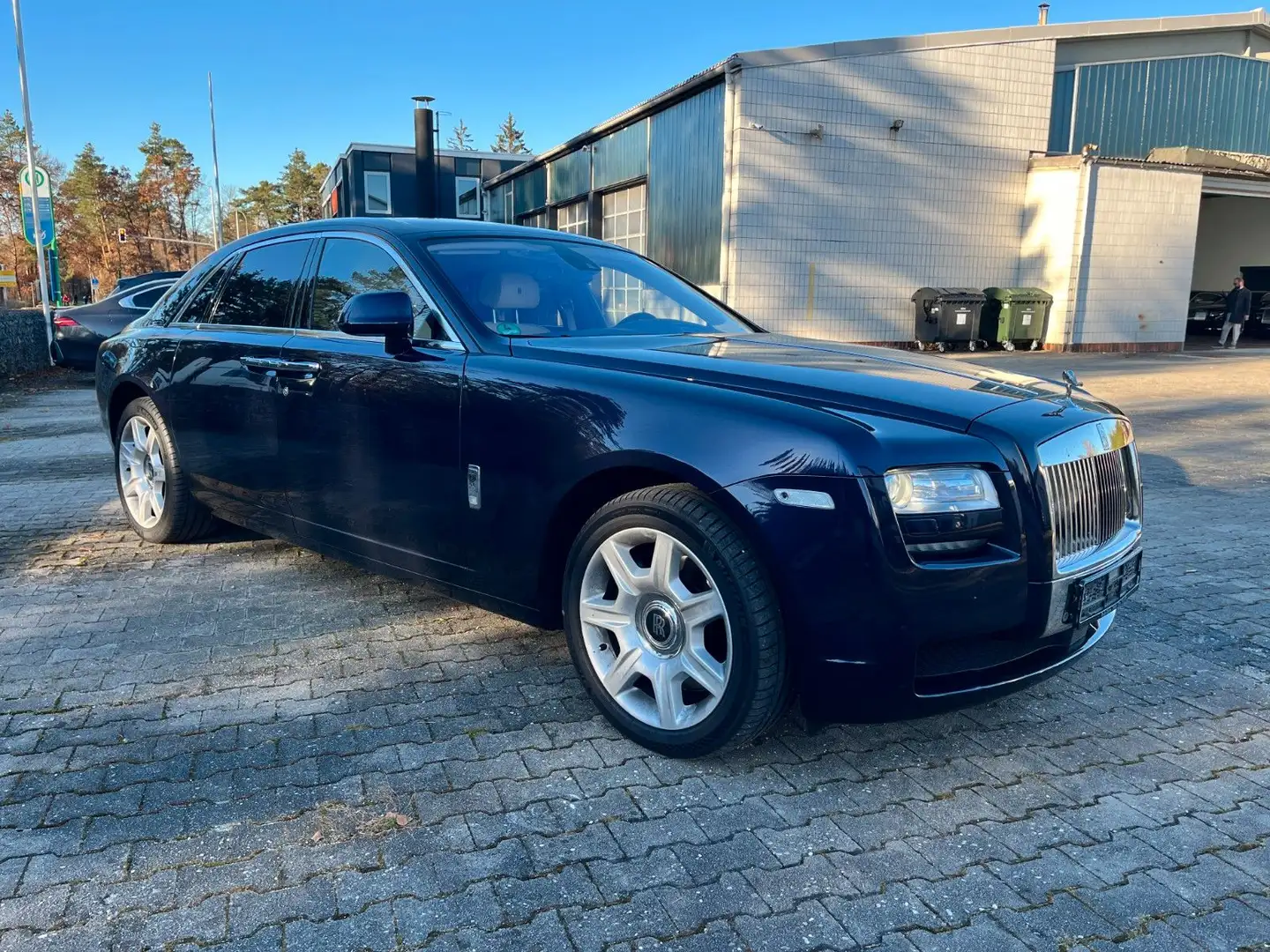 Rolls-Royce Ghost - 2