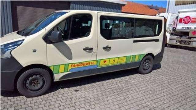 Nissan NV300 L2/H2, 9 sitzer
