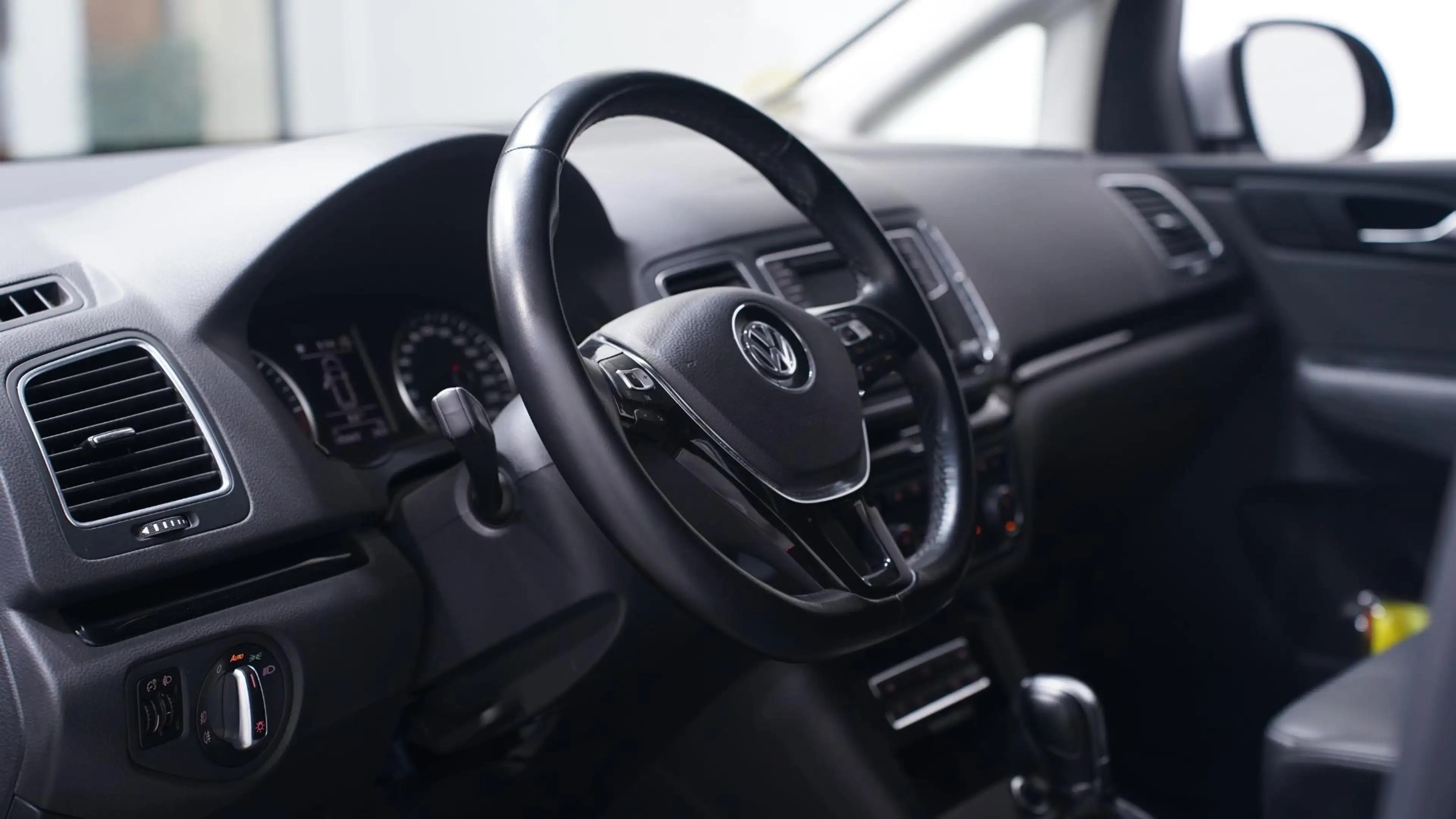 Volkswagen Sharan 2.0 TDI 150 pk DSG Aut. GRIJS KENTEKEN Trekhaak Na — photo 20