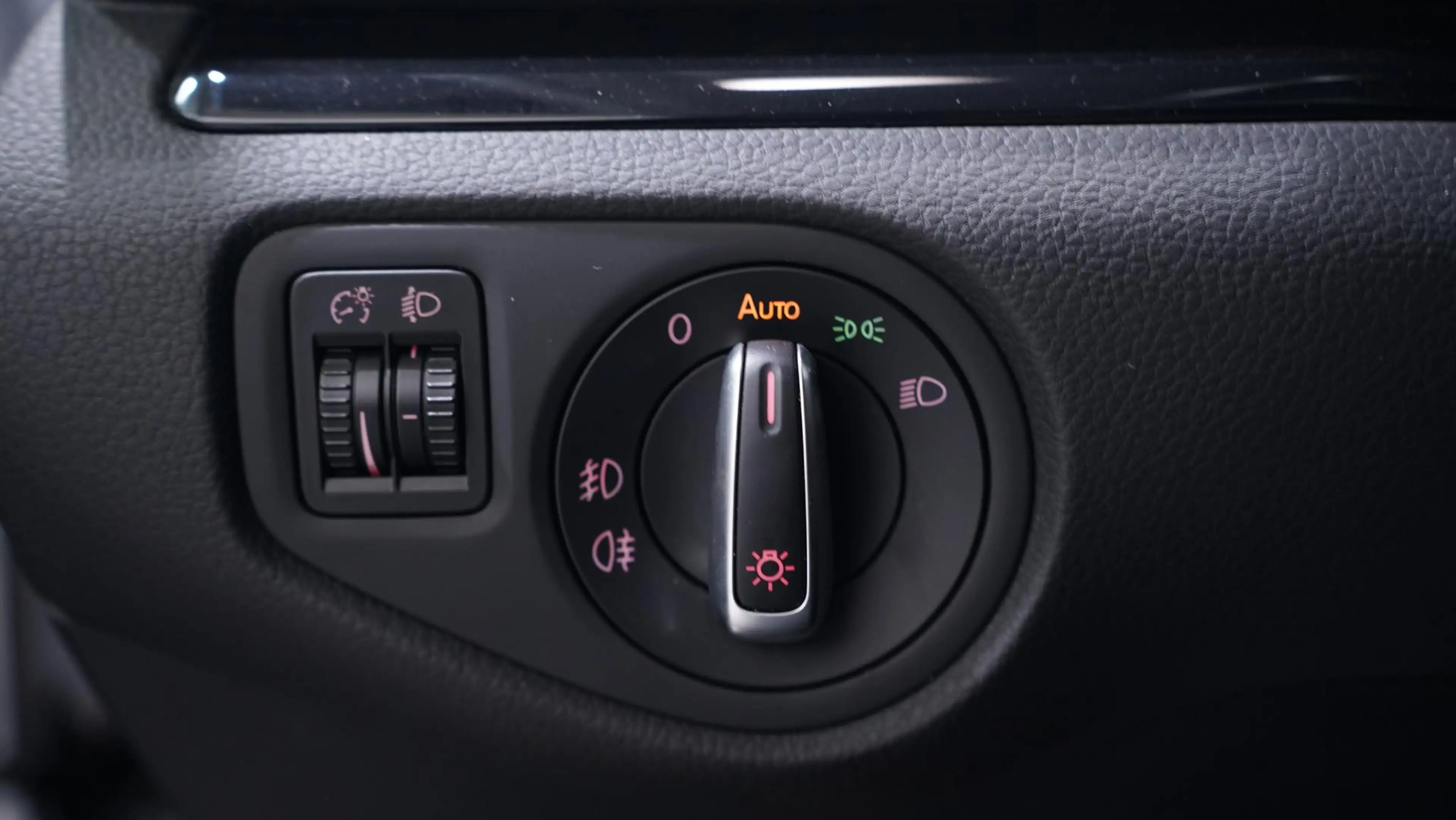 Volkswagen Sharan 2.0 TDI 150 pk DSG Aut. GRIJS KENTEKEN Trekhaak Na — photo 37