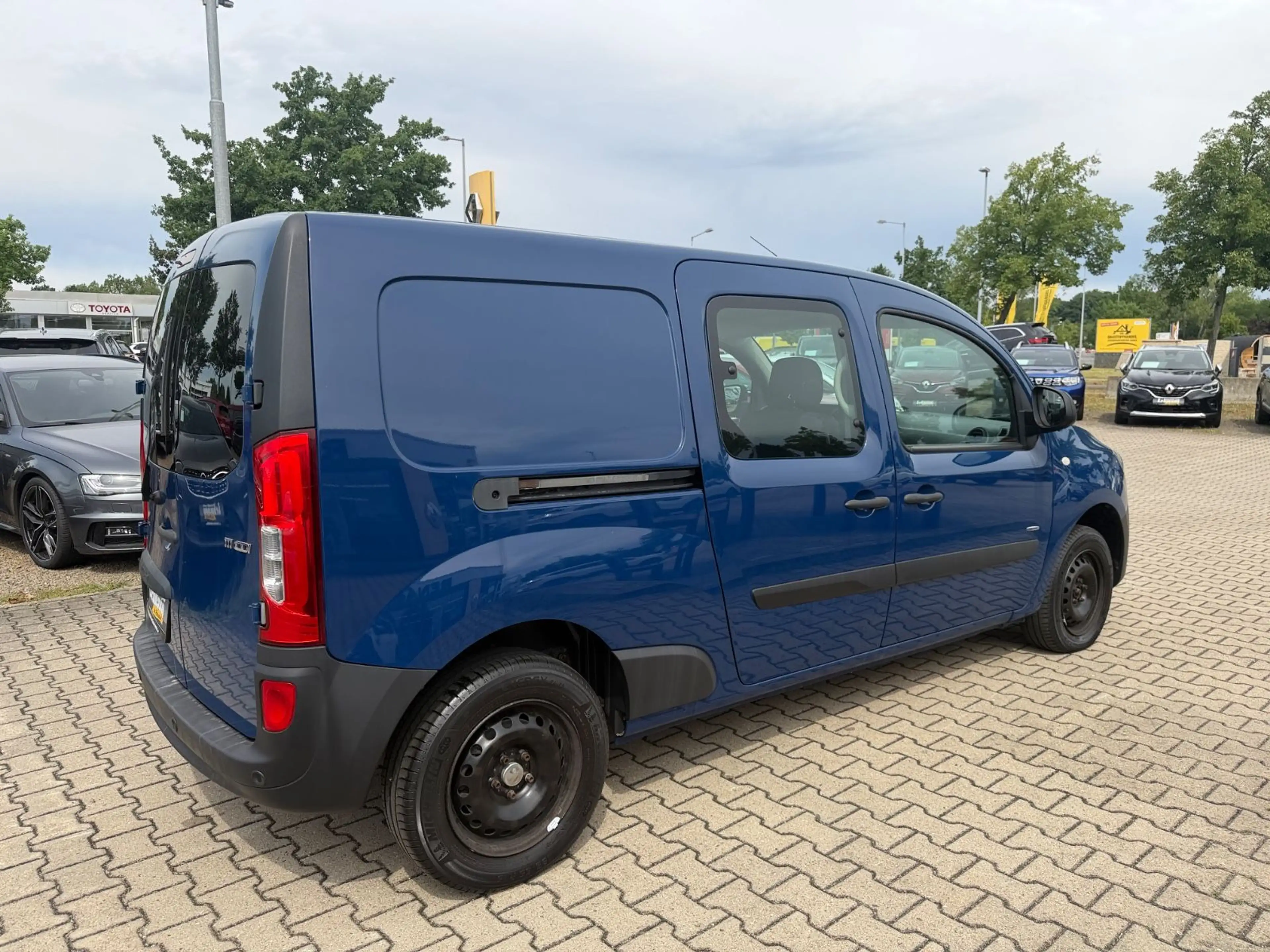 Mercedes-Benz Citan Mixto 111 CDI extralang — photo 6
