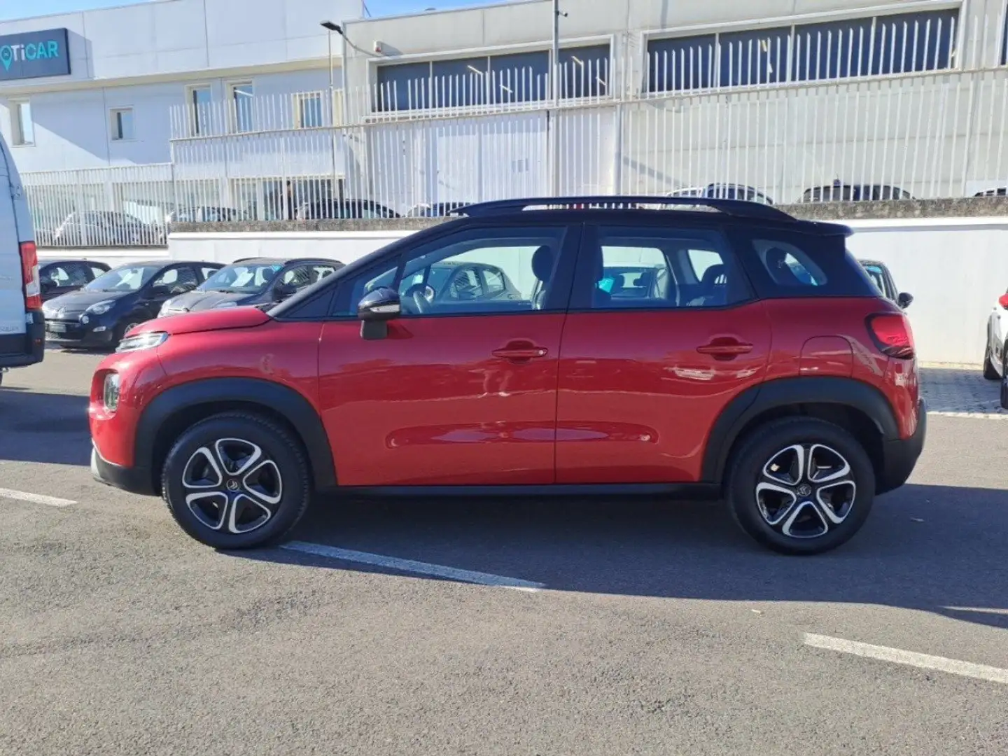 Citroen C3 Aircross PureTech 110 S&S Feel Rosso - 2