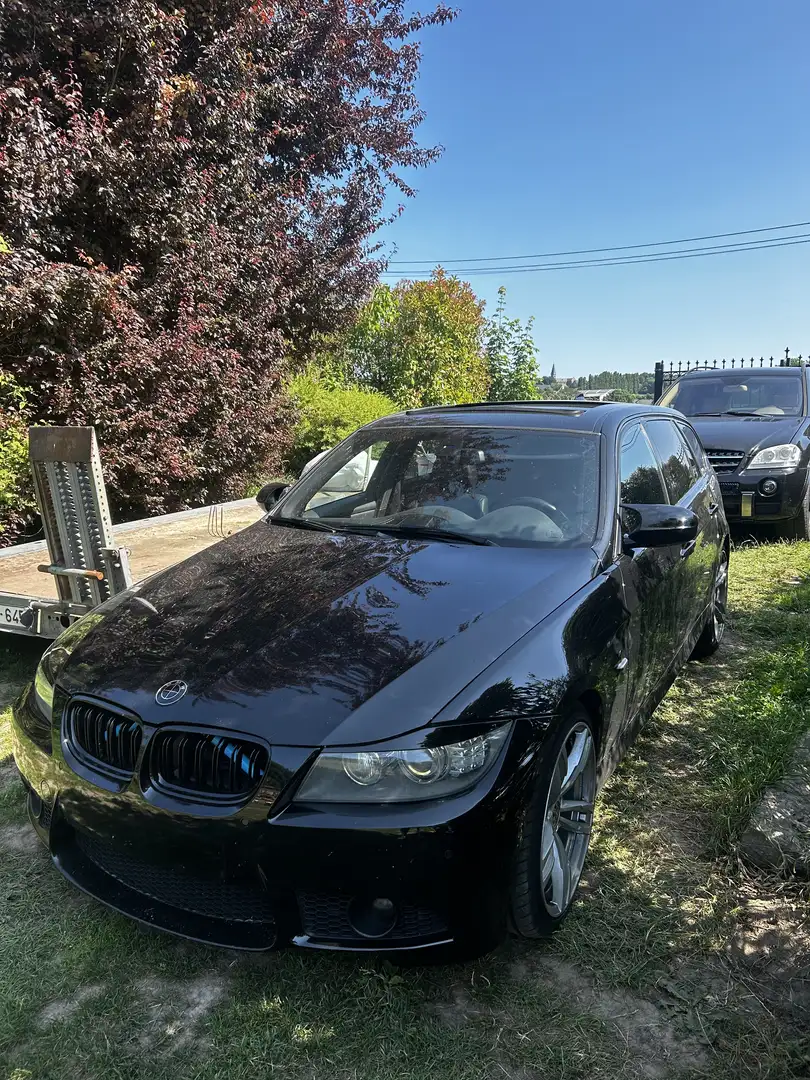 BMW 335 Touring dA - 1