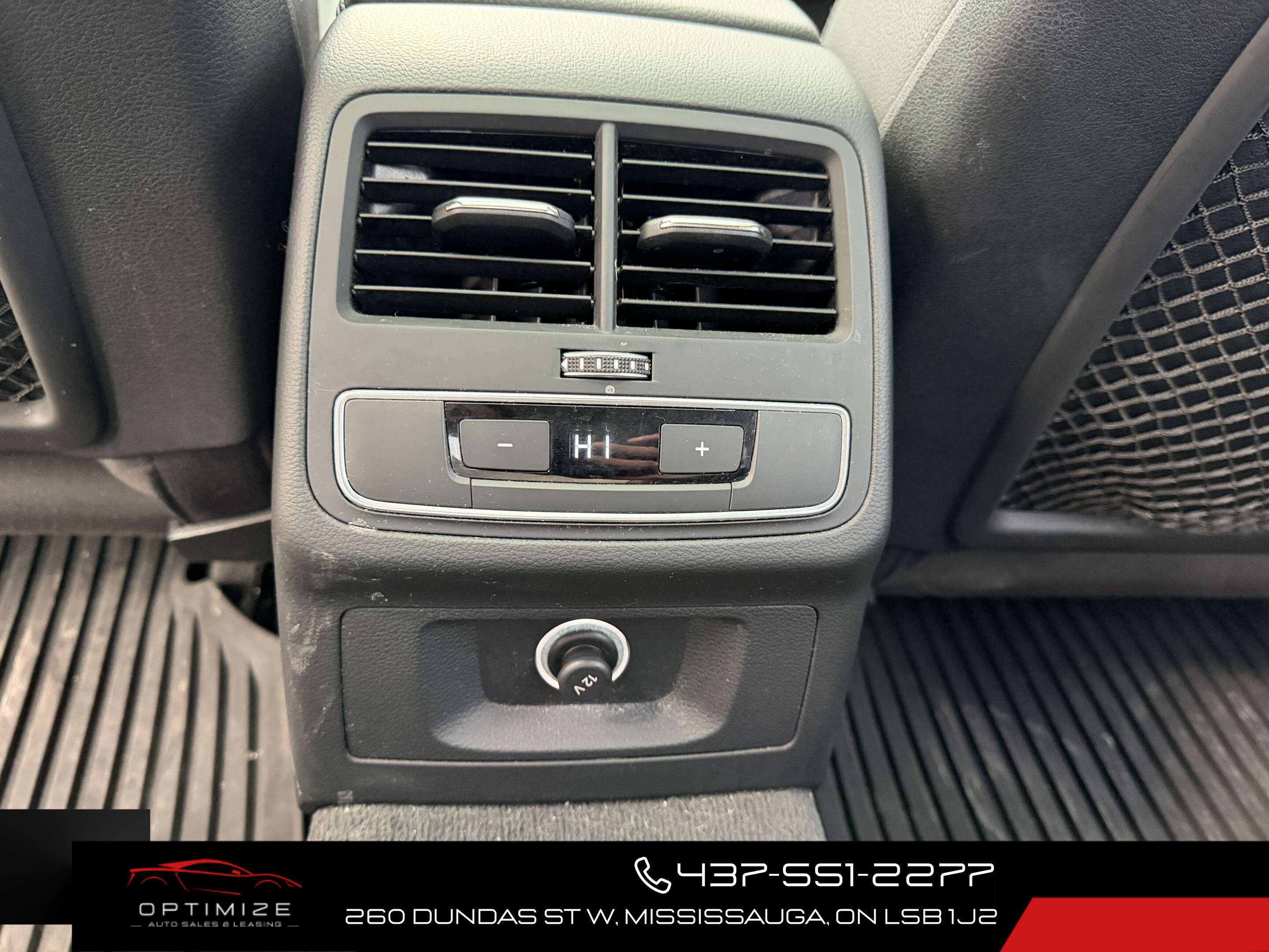 2017 Audi A4 Progressiv thumb 31