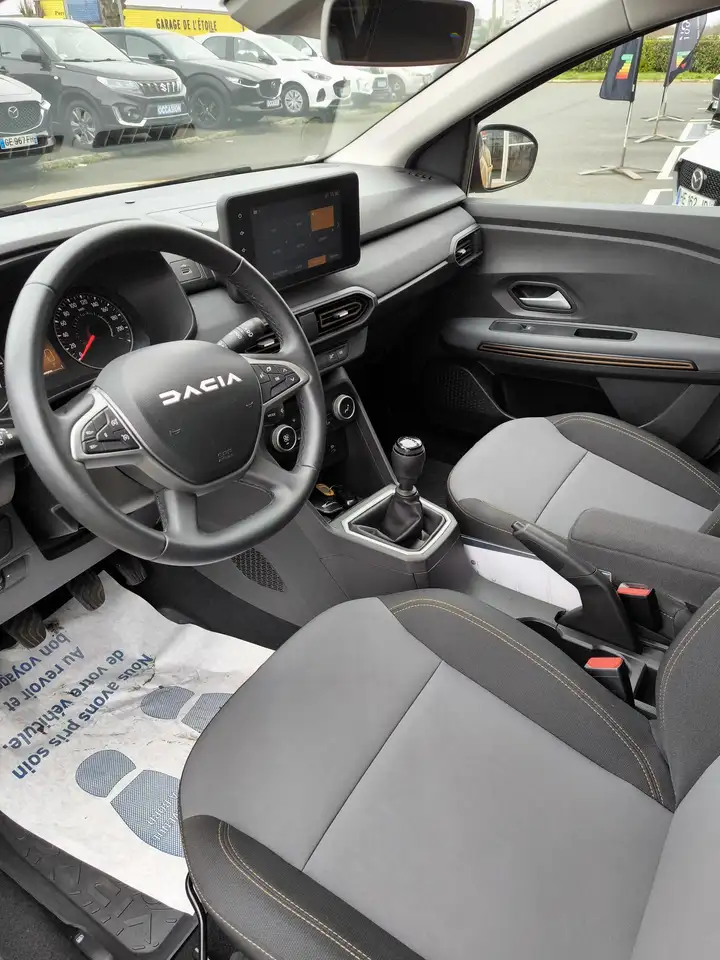 Dacia Sandero Sandero Stepway — photo 11