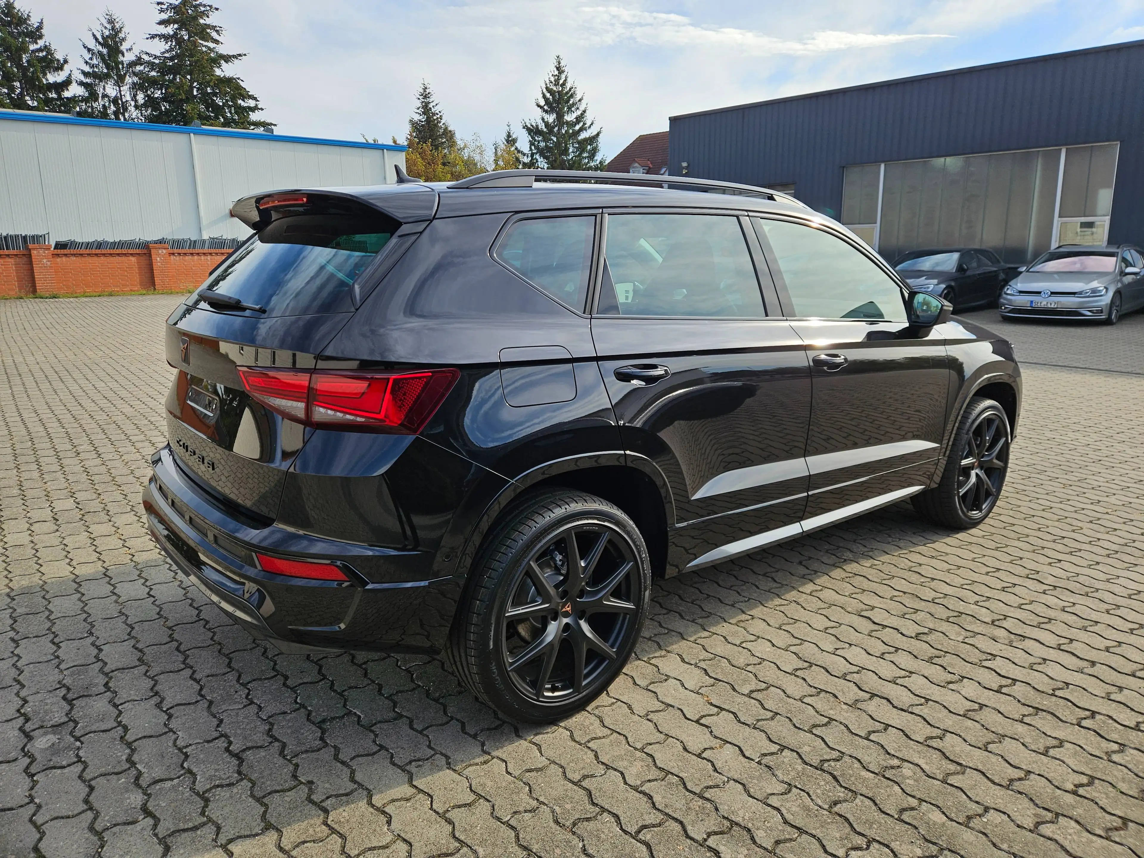 CUPRA Ateca Ateca 1.5 TSI DSG *elekt. Heckklappe, elektr. Sitze,Navi, Full Link, ACC* — photo 3