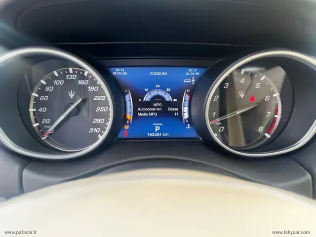Maserati Levante view 14