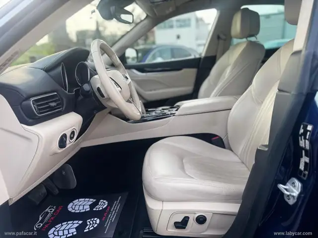 Maserati Levante view 7