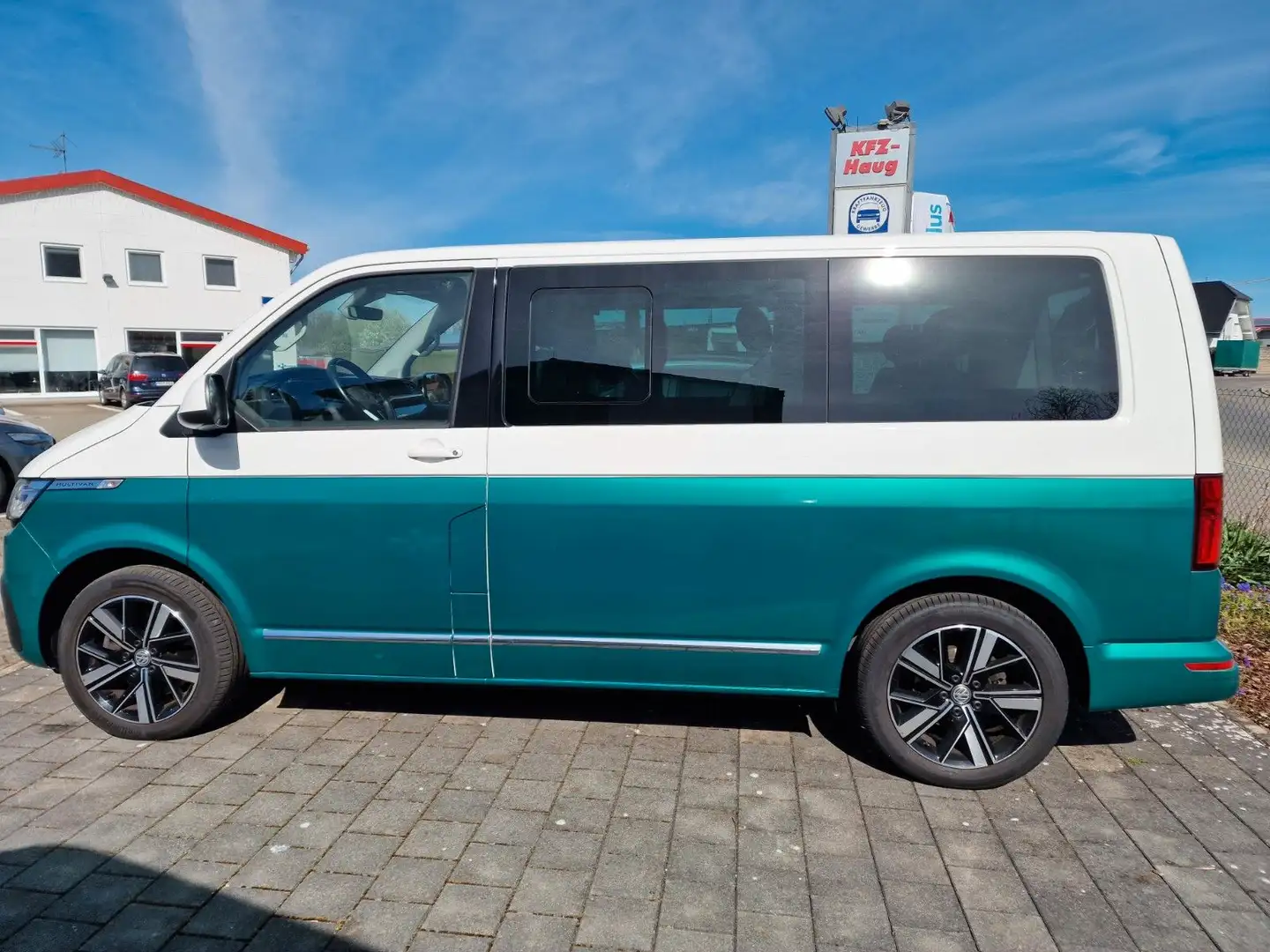 Volkswagen T6 Multivan *7-Sitz*Standheiz*AHK*mtl.379,- Weiß - 2