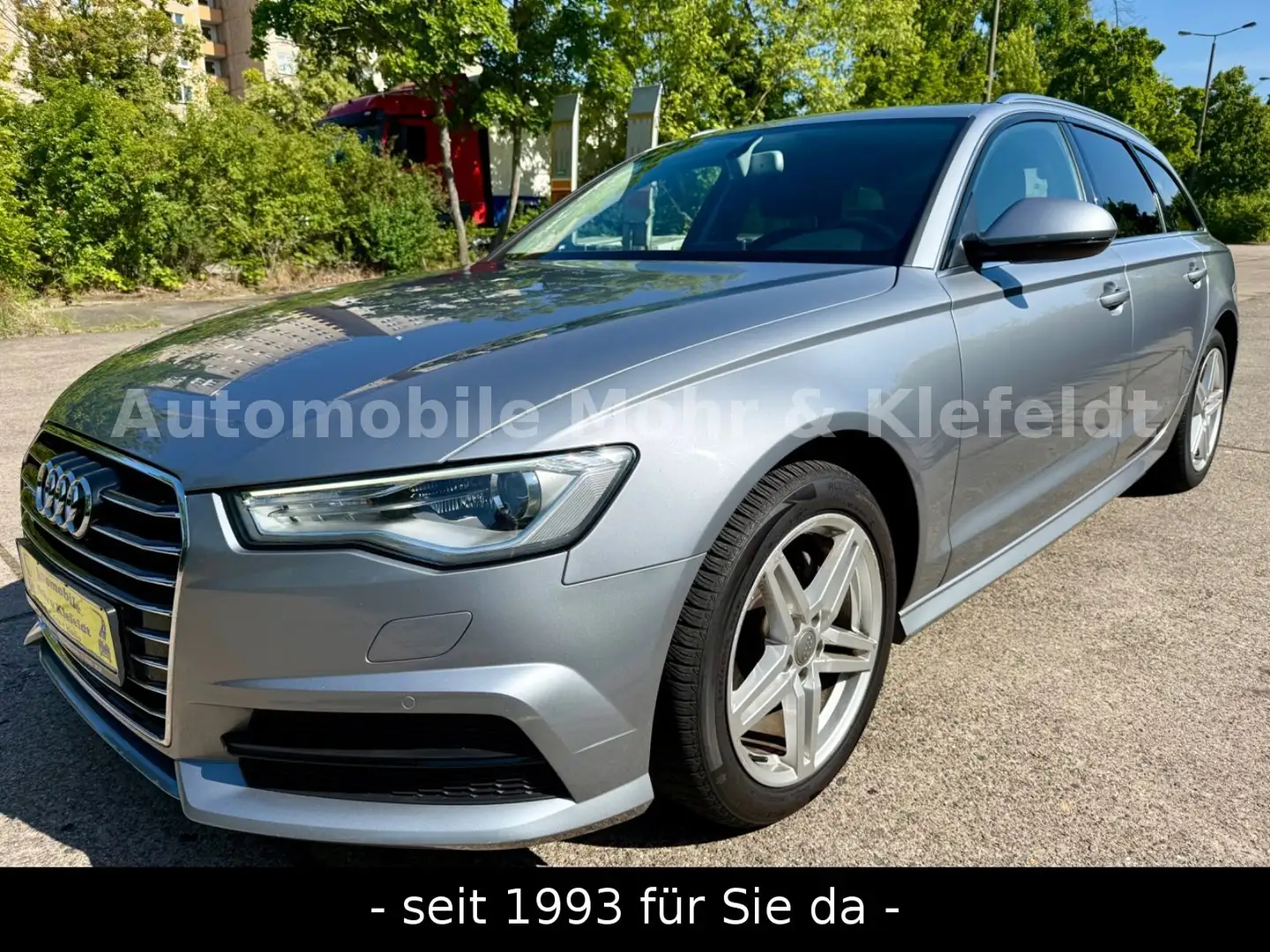 Audi A6 Avant 2.0 TDI ultra S tronic*BiXENON*BOSE*PDC Gris - 1