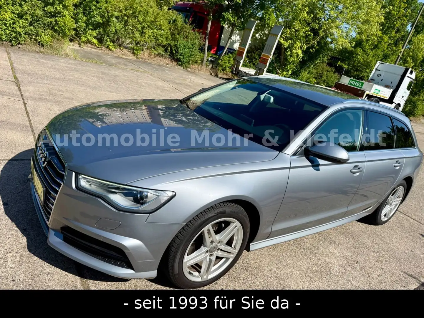Audi A6 Avant 2.0 TDI ultra S tronic*BiXENON*BOSE*PDC Gris - 2