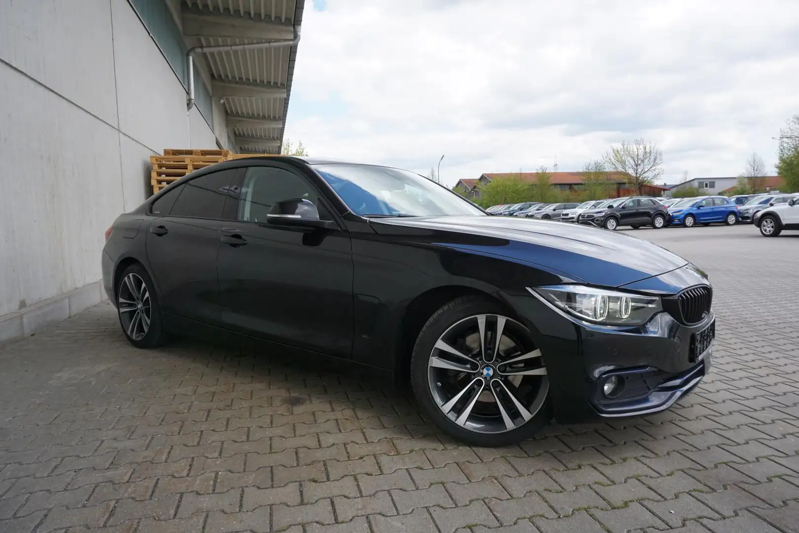 BMW 420 420d Gran Coupe Sport Line Metal Schwarz - 1