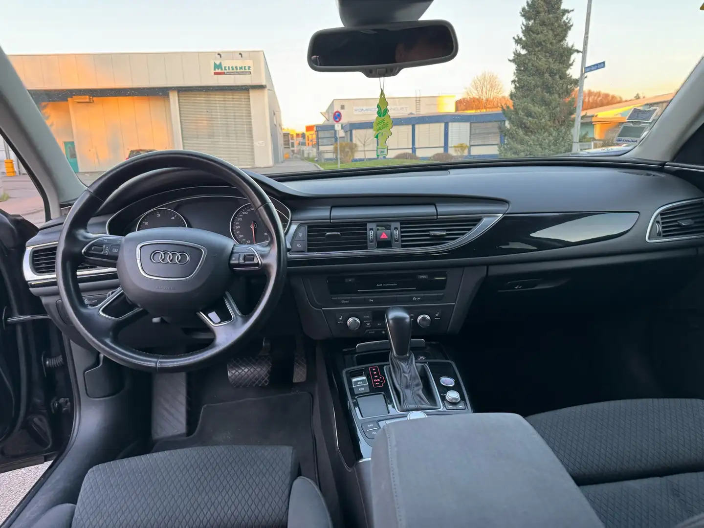 Audi A6 Avant 3.0 TDI S tronic im Kunden Auftrag Schwarz - 2
