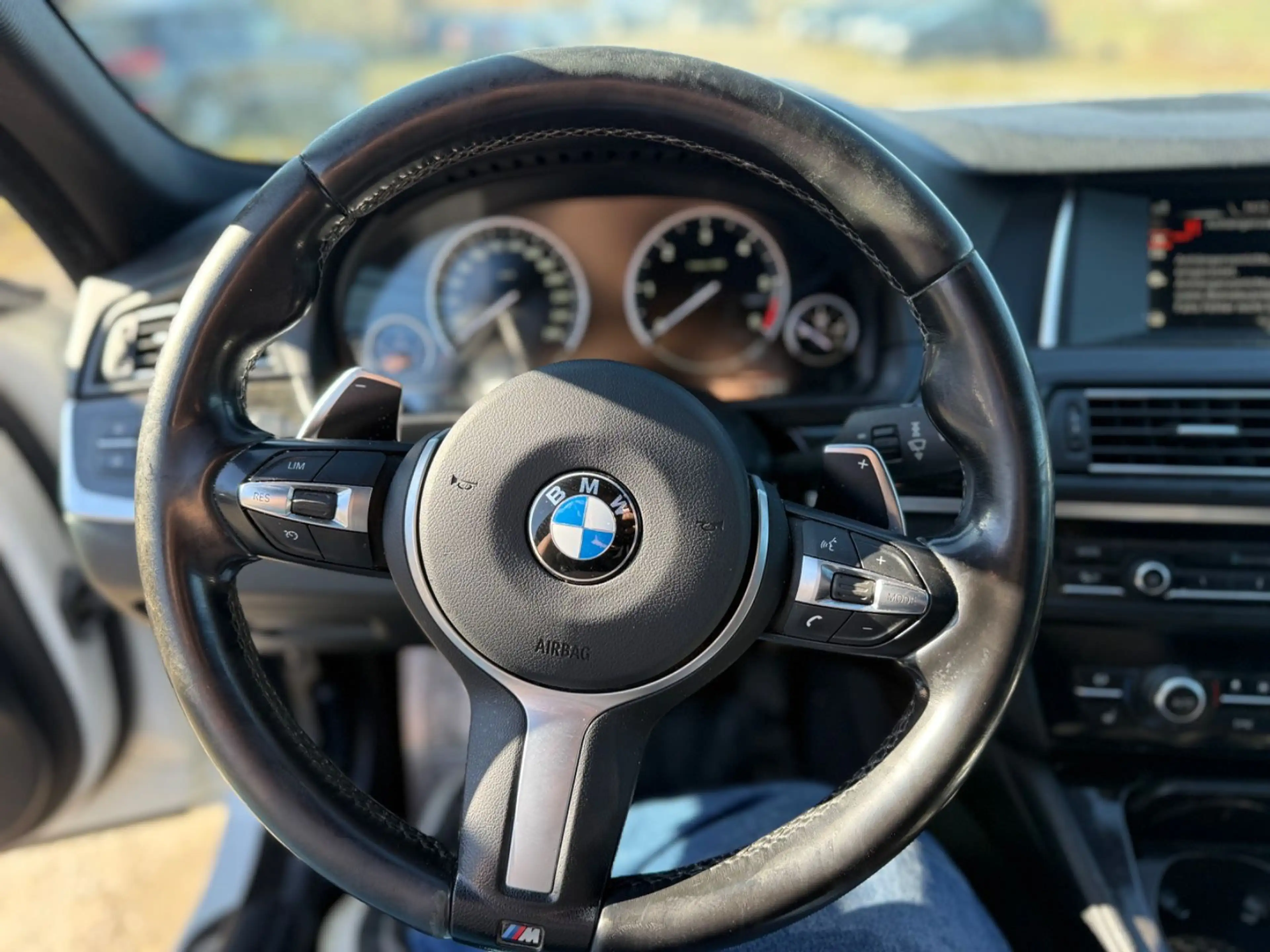 BMW 535 d Motor Klackert M-Paket — photo 11