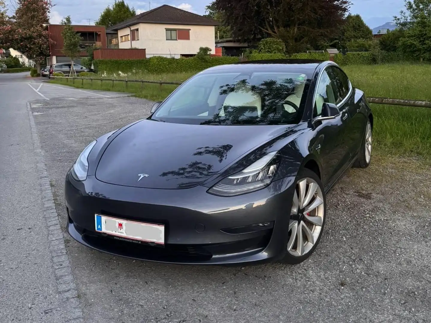 Tesla Model 3 Model 3 Performance AWD 57,5kWh Schwarz - 1