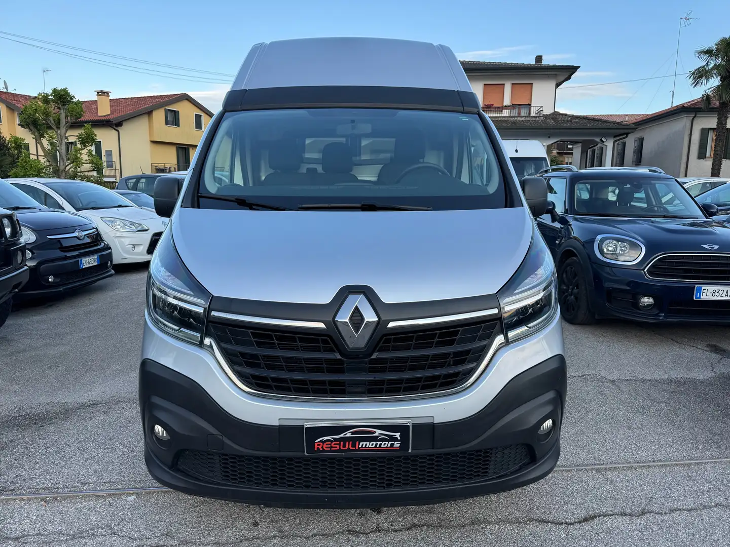 Renault Trafic 2.0DCI L2H2 Energy Ice Gris - 2
