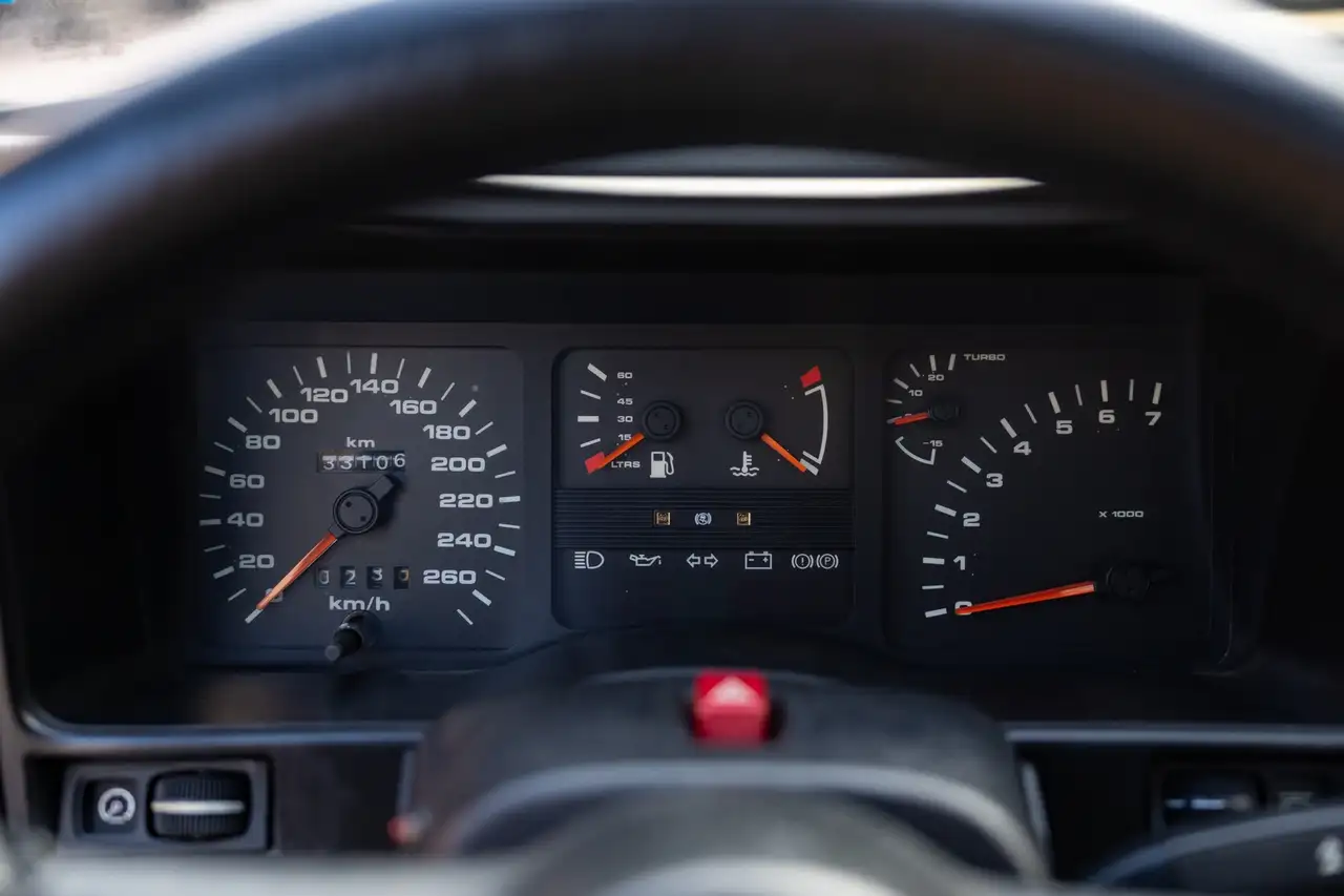 Ford Sierra 3p 2.0 RS Cosworth, foto 11