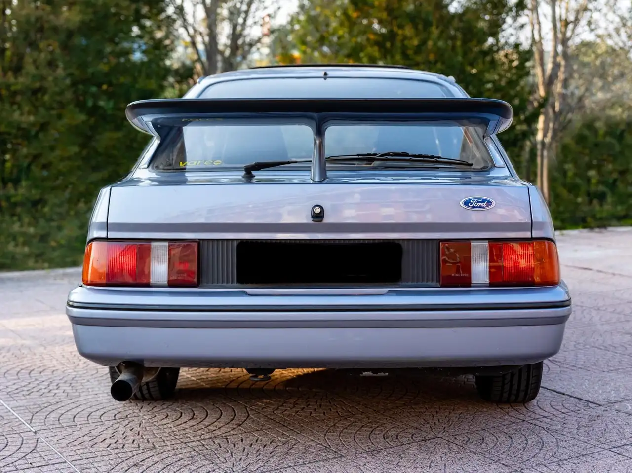 Ford Sierra 3p 2.0 RS Cosworth, foto 3