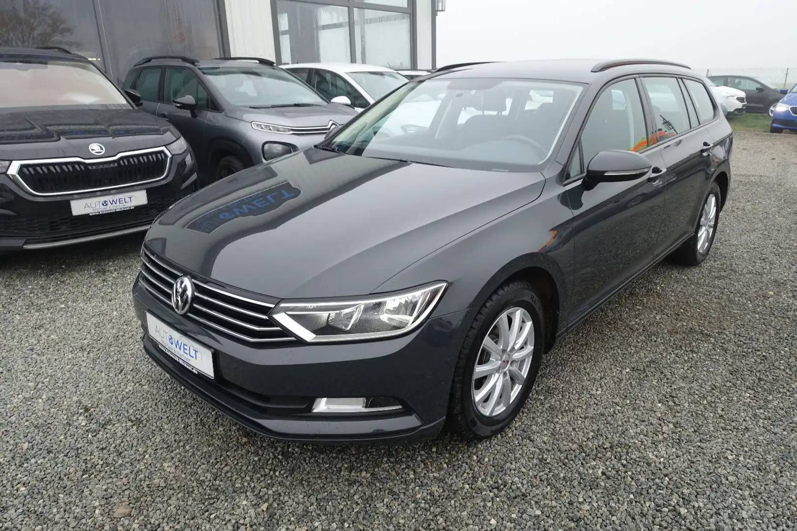 Volkswagen Passat Variant Passat Variamt 1.6TDI DSG lückScheckheft APP AHK Grau - 2