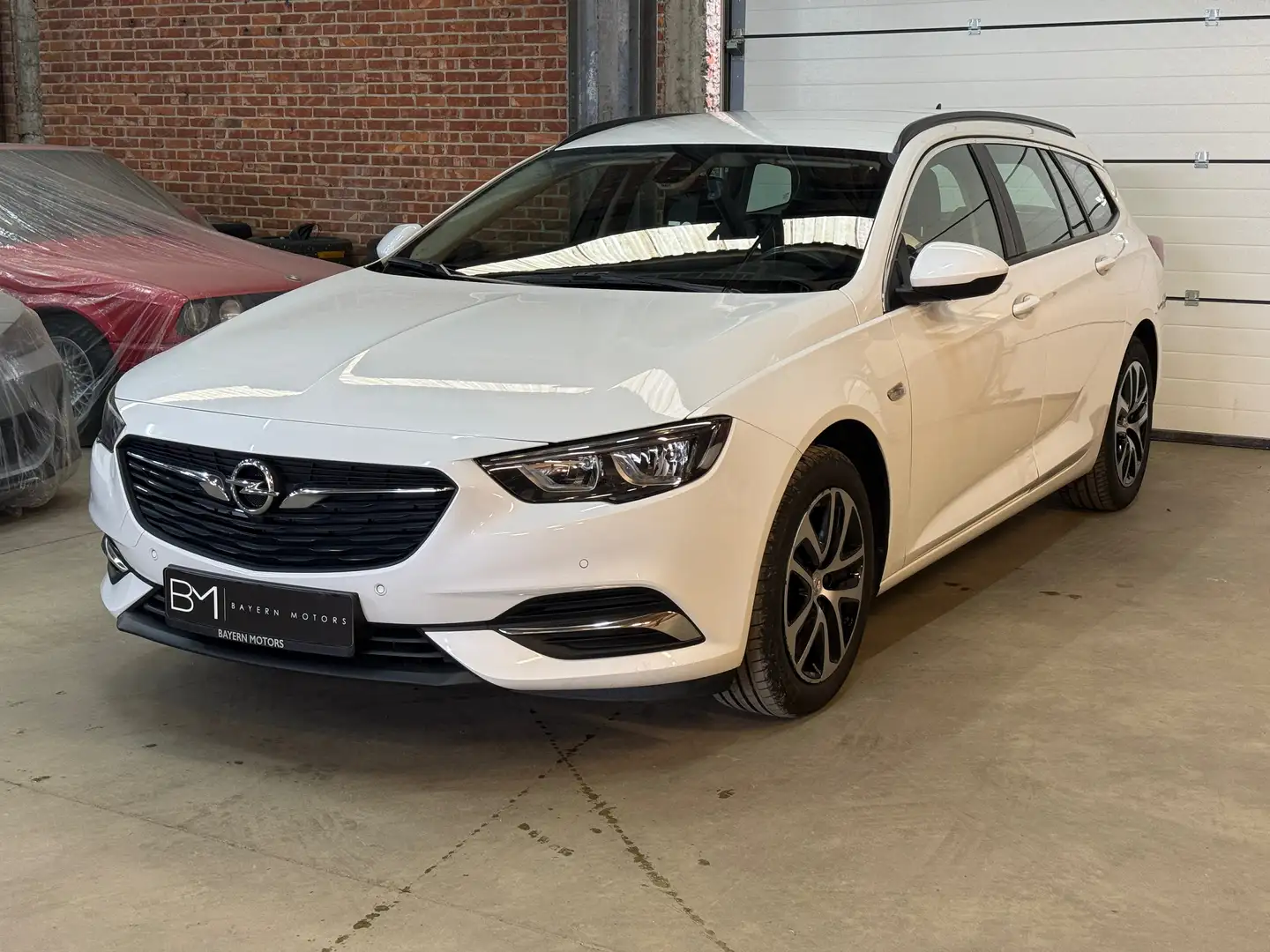 Opel Insignia Sports Tourer 1.6 CDTI Navi 95.000km 2019 Garantie Wit - 1