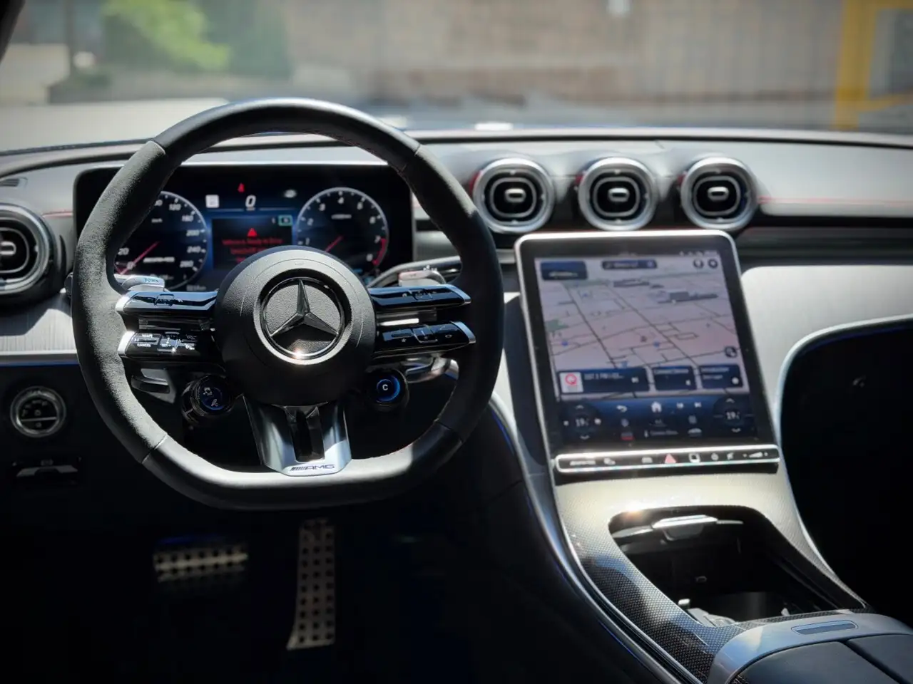 Mercedes-Benz C-Class снимка Mercedes-Benz C-Class