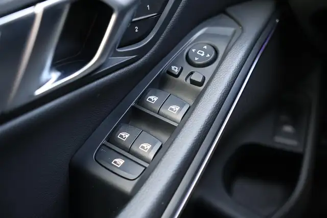 BMW M view 25