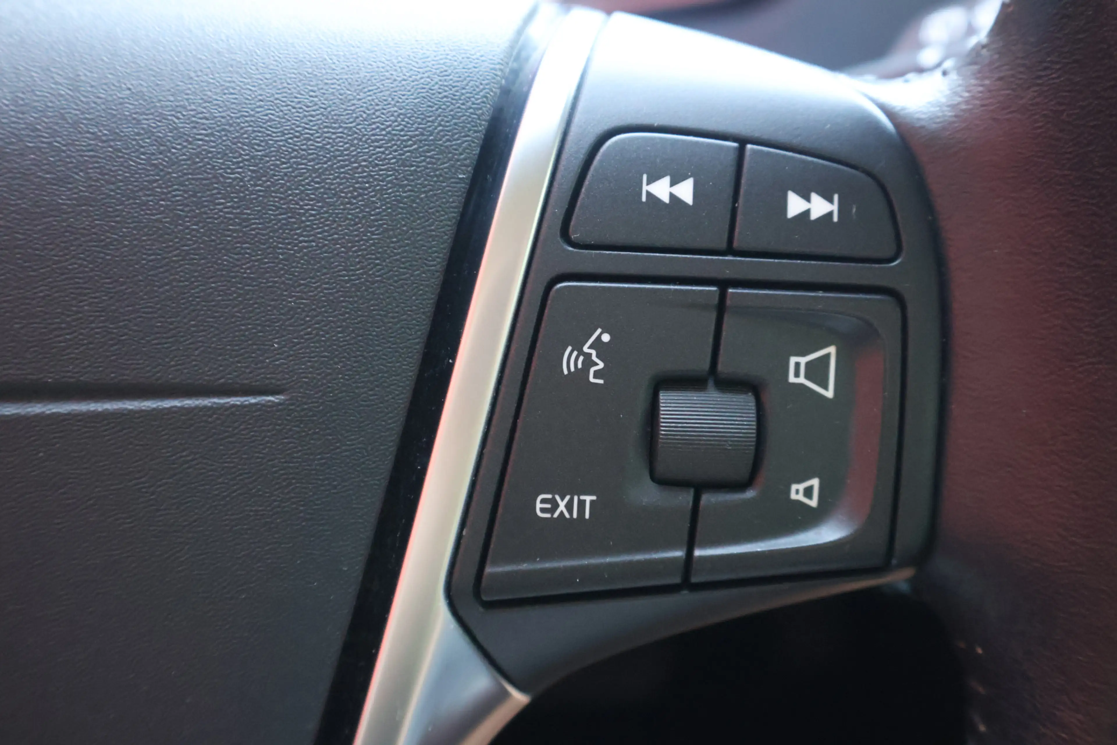 Volvo V40 Cross Country 1.5 T3 153pk Nordic+ Automaat | Trekhaak | Full LE — photo 15