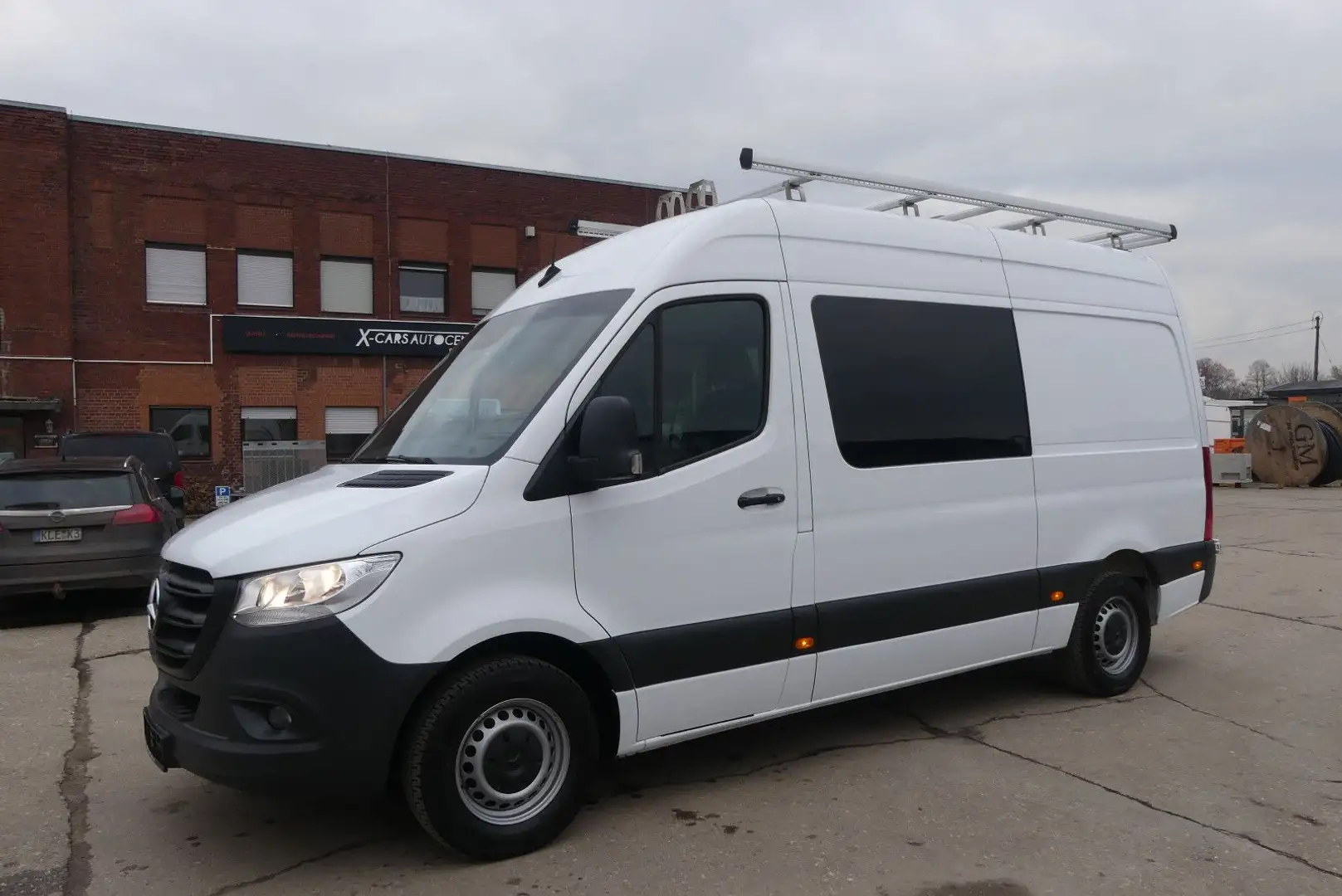 Mercedes-Benz Sprinter 319 V6 L2H2 Mixto*Klima*Temp*Navi*AHK Blanc - 1