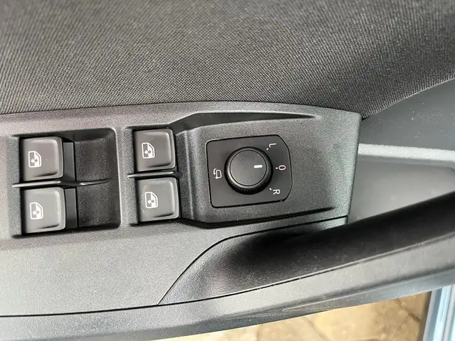 SEAT Ibiza view 9