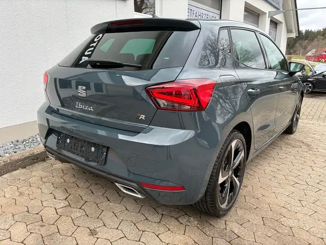 SEAT Ibiza view 7