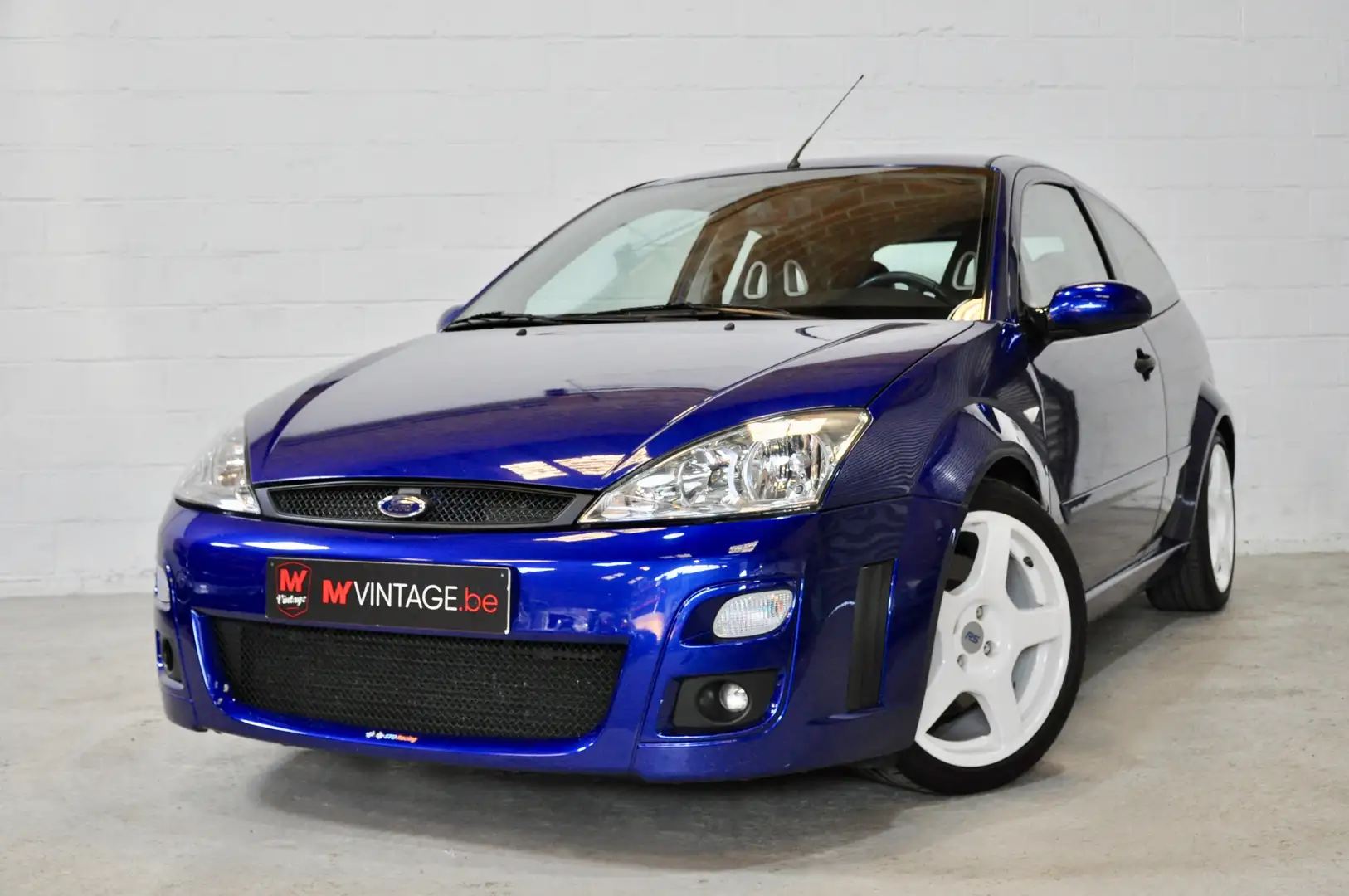 Ford Focus RS MKI 2.0i 16v 215cv  ** 0032/4.501 ** Bleu - 1