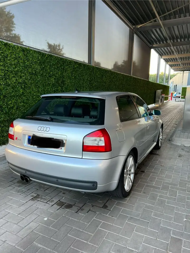Audi S3 1.8 Turbo, foto 2