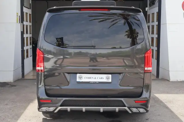 Mercedes-Benz Vito view 7