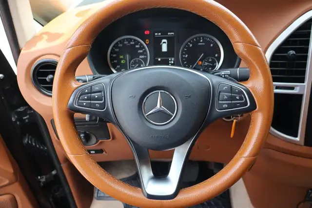 Mercedes-Benz Vito view 15