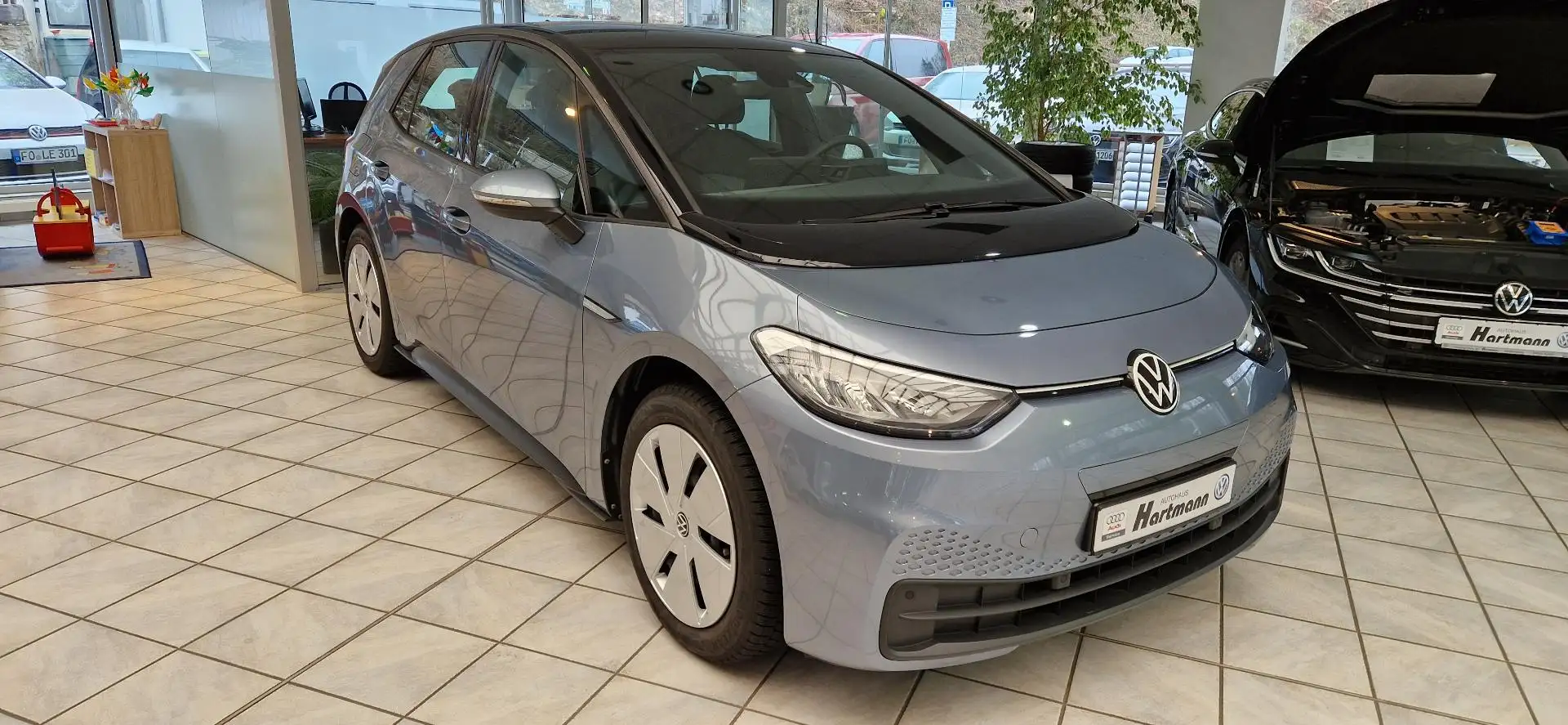 Volkswagen ID.3 Pure Performance 45kwh Navi LED Klima Blau - 2