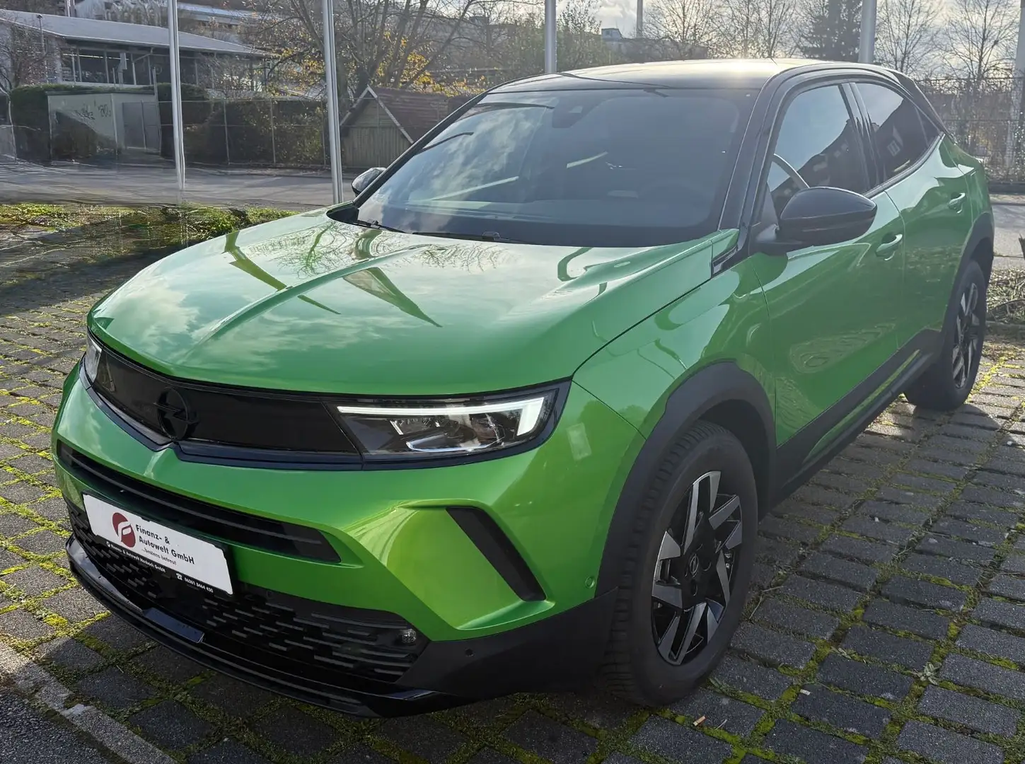 Opel Mokka 1.2 GS Line/Automatik/LED Grün - 1