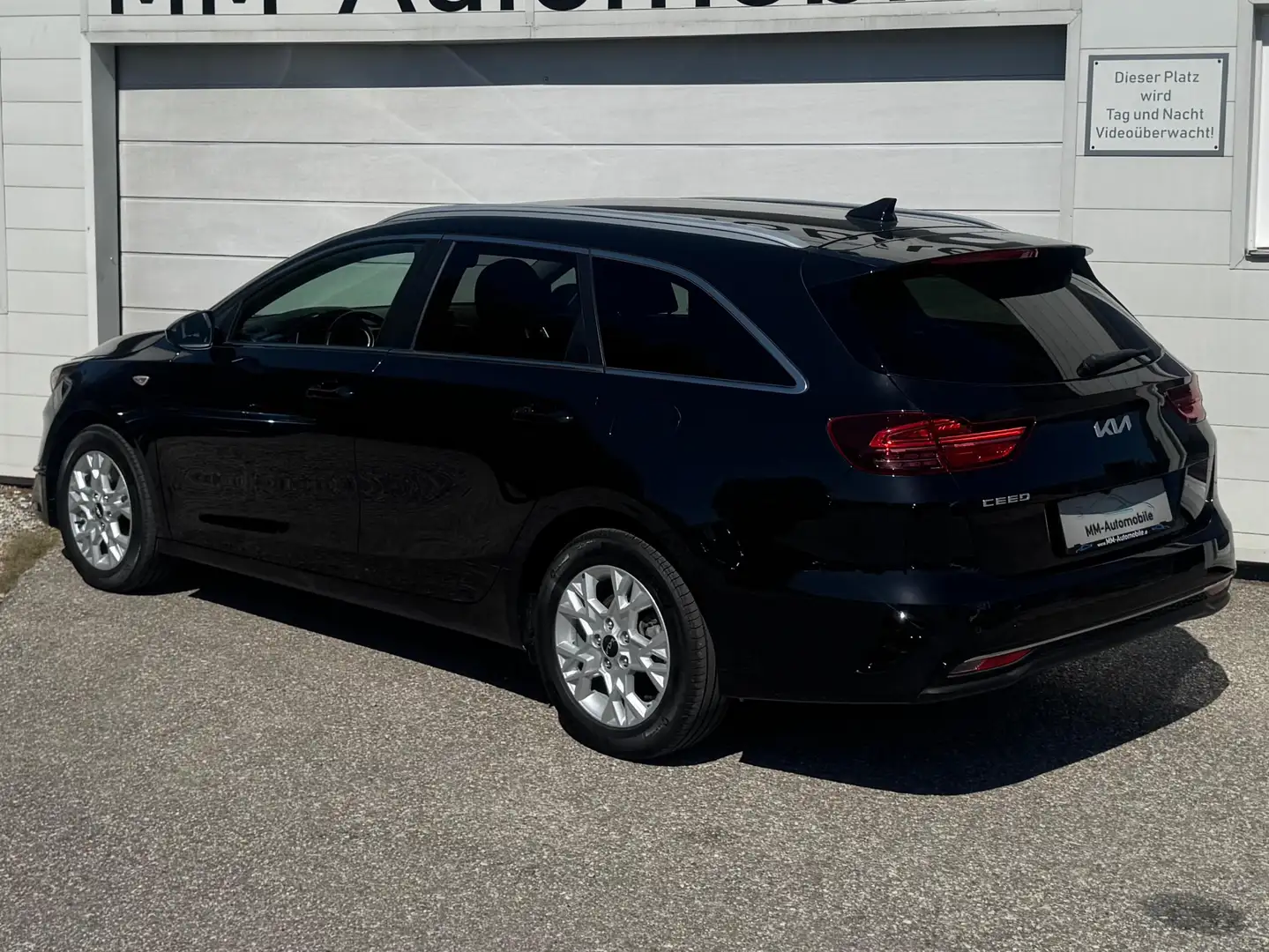 Kia Ceed SW / cee'd SW Silber 1.6 CRDI 48V*RFK*NAVI*SHZ*LHZ*uvm Schwarz - 2