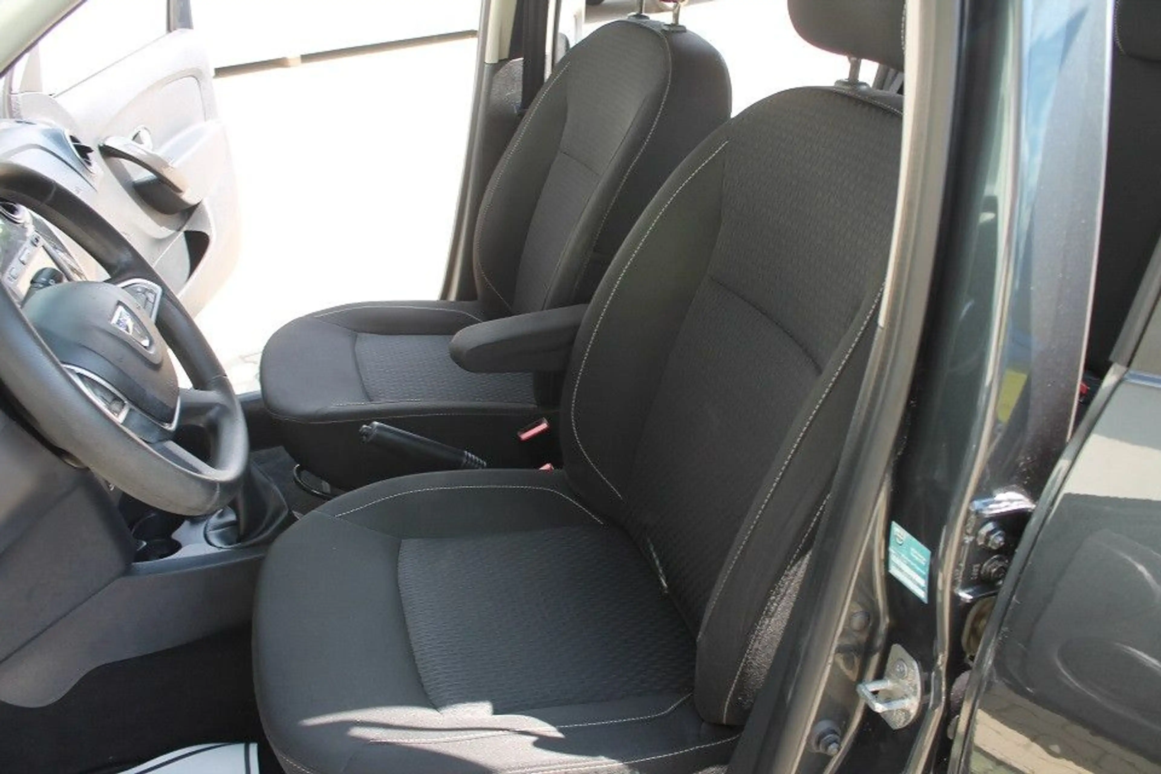 Dacia Logan MCV, 1 Hand,Top Ausstattung,gepfl.Finanz — photo 15