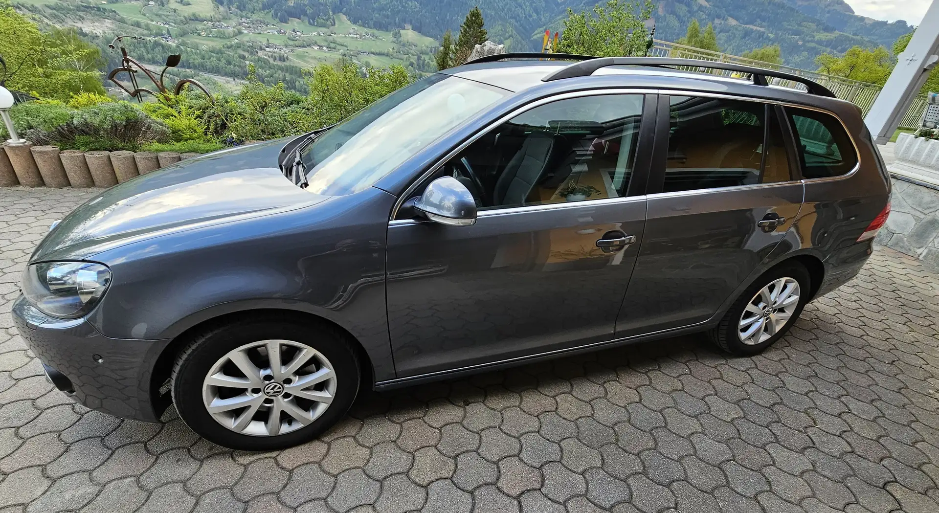 Volkswagen Golf Variant Golf Variant Comfortline 1,6 TDI 4Motion DPF Comfortline Grau - 2
