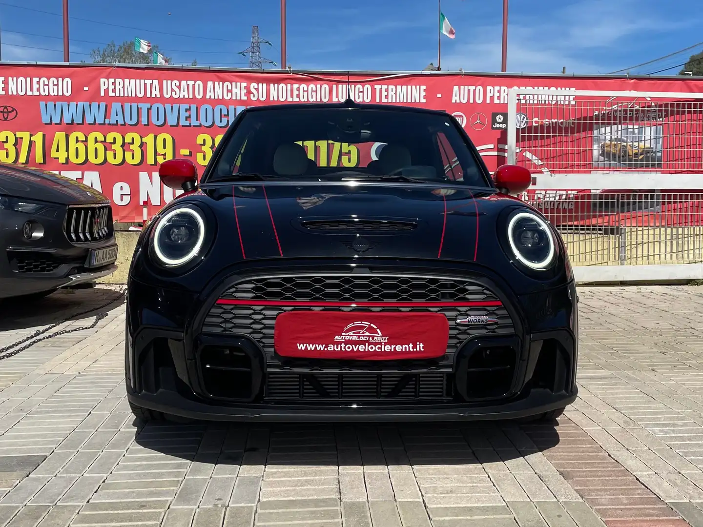 MINI John Cooper Works Cabrio 231CV Negro - 2