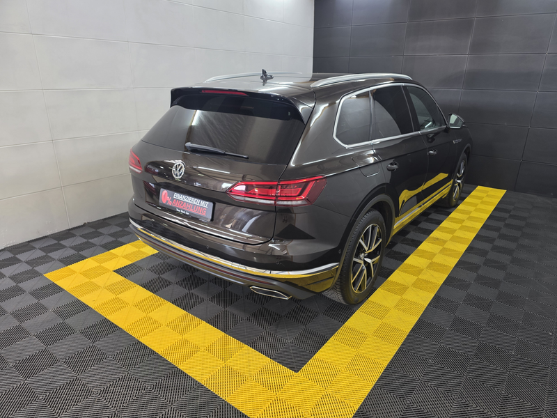 Volkswagen Touareg Atmosphere 4Motion+LED+Ahk+Temp+Pano — photo 4