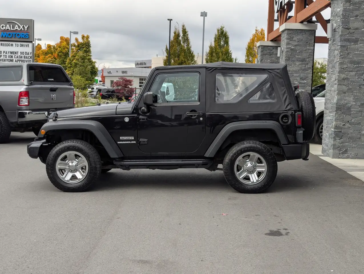 Jeep Wrangler снимка Jeep Wrangler